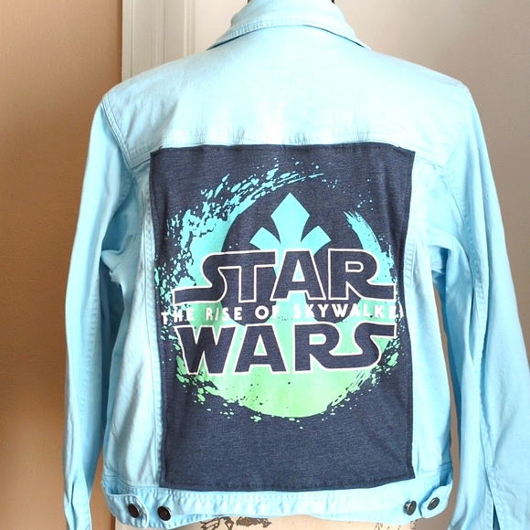 Star Wars Rise of Skywalker jacket - Picture 1 of 4